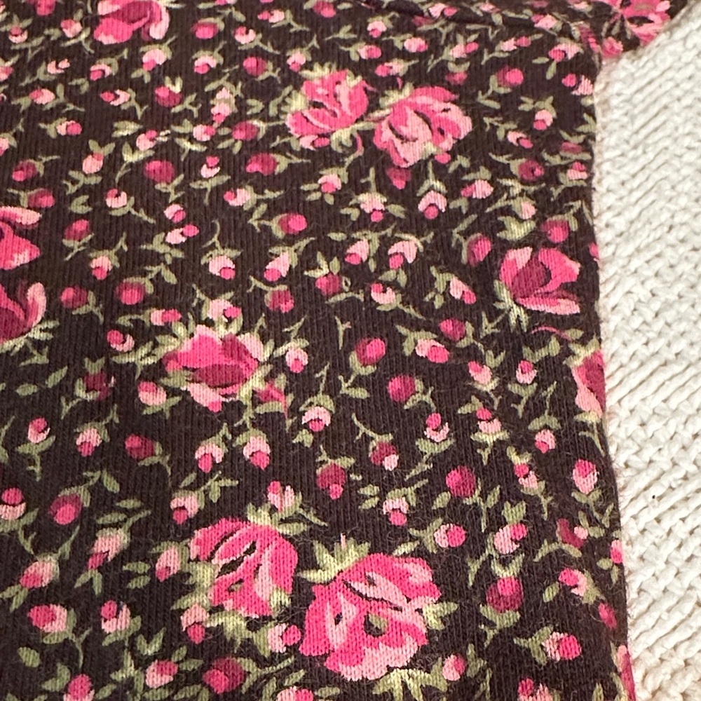 Brown Talbots Top with Rose Design - Picture 7 of 9